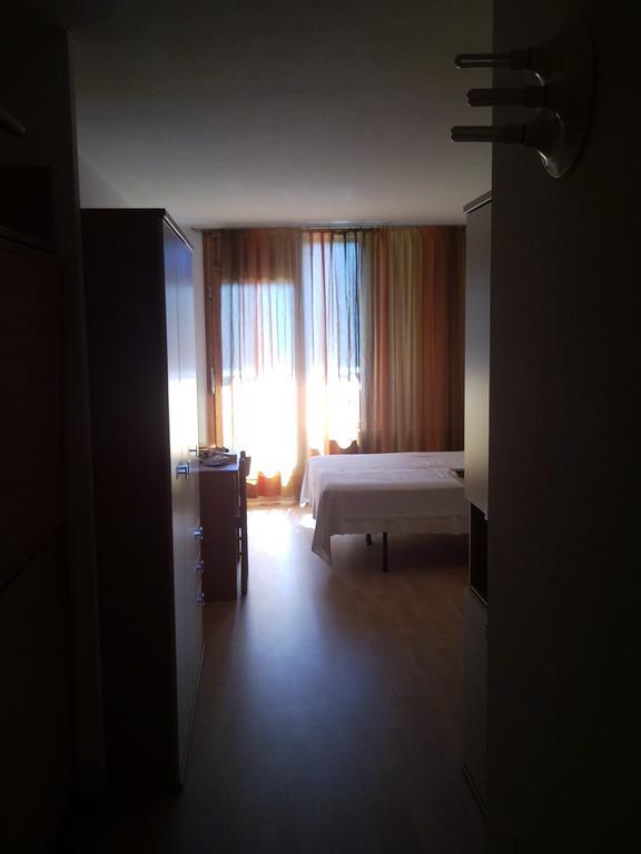 Residence Ciel Bleu Pila  Phòng bức ảnh